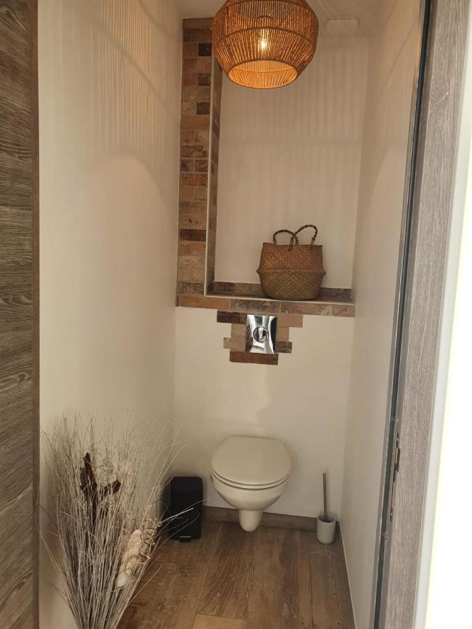 Instant Secret Bed & Breakfast Pourrieres Bagian luar foto